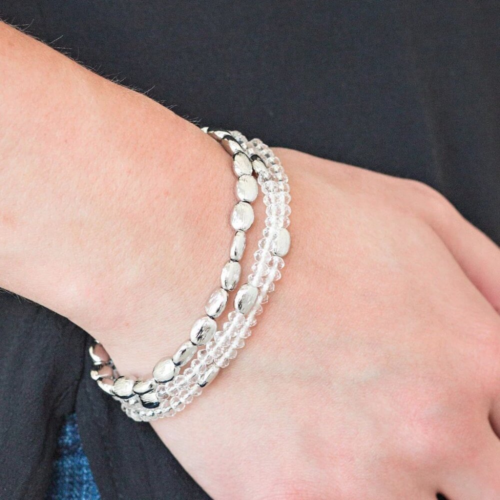 Paparazzi Jewelry Accessories - Hello Beautiful - White Bracelet - Vintage